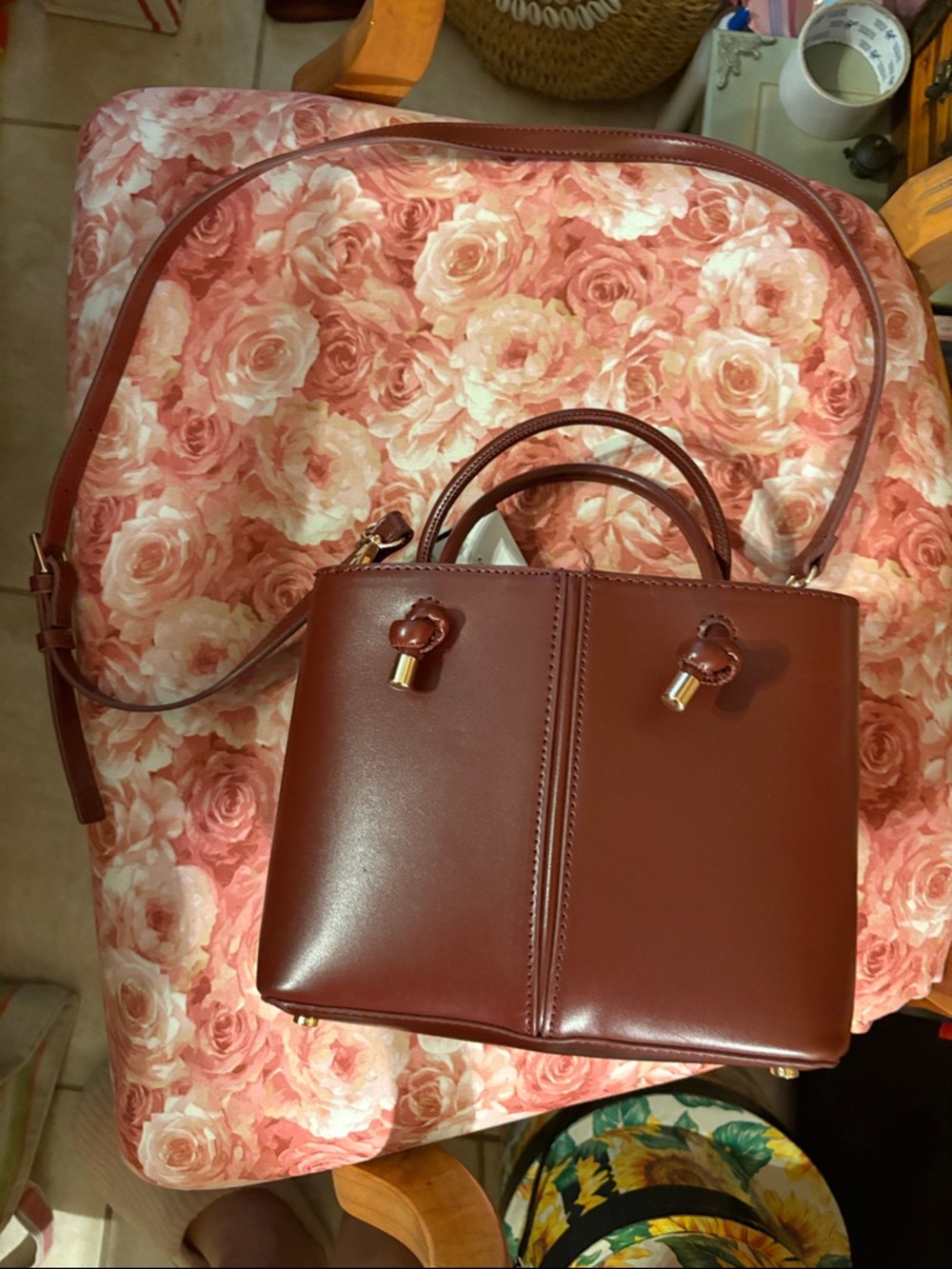 Women's Structured Top-Handle Bag in Deep Burgundy